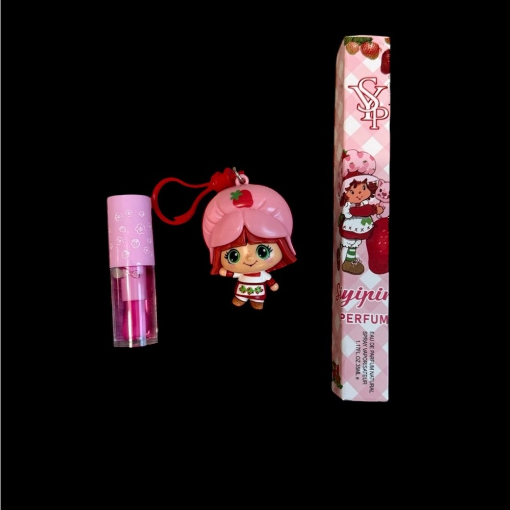 ❗️NEW❗️Super Strawberry Shortcake Bundle - Picture 2 of 3
